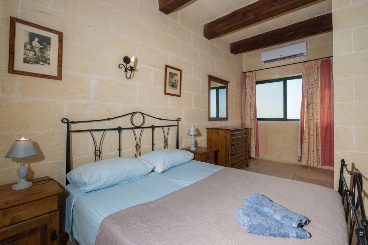 Sunset - Holiday Farmhouse With Large Private Pool In Island Of Gozo Nadur Zewnętrze zdjęcie