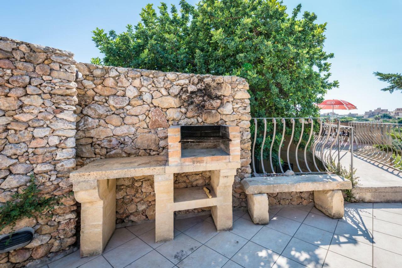 Sunset - Holiday Farmhouse With Large Private Pool In Island Of Gozo Nadur Zewnętrze zdjęcie