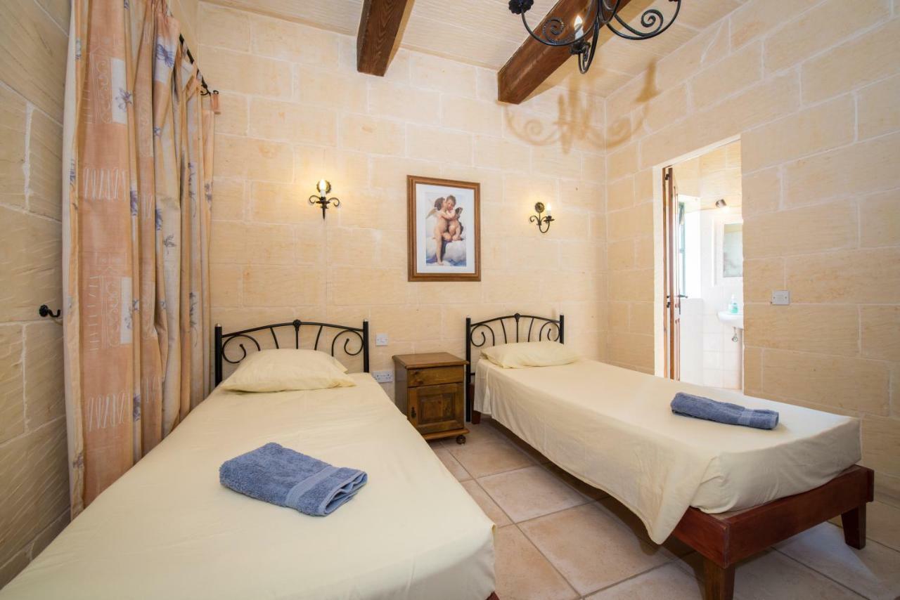 Sunset - Holiday Farmhouse With Large Private Pool In Island Of Gozo Nadur Zewnętrze zdjęcie