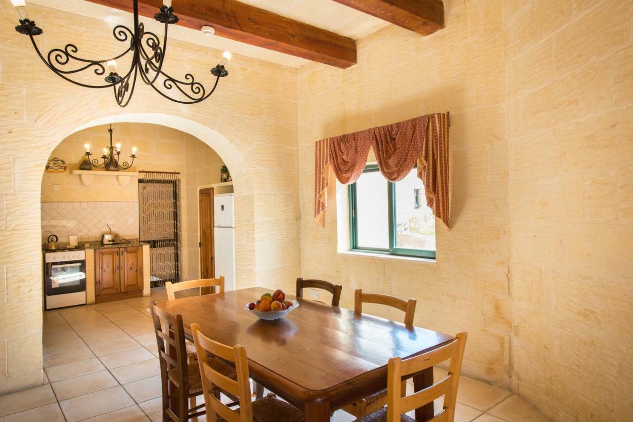 Sunset - Holiday Farmhouse With Large Private Pool In Island Of Gozo Nadur Zewnętrze zdjęcie